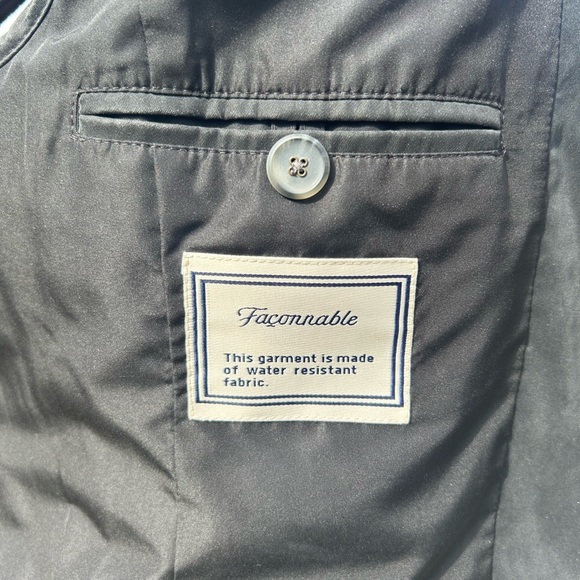 Faconnable Women's Vest - Size Large- Excellent Quality! - Picture 4 of 6